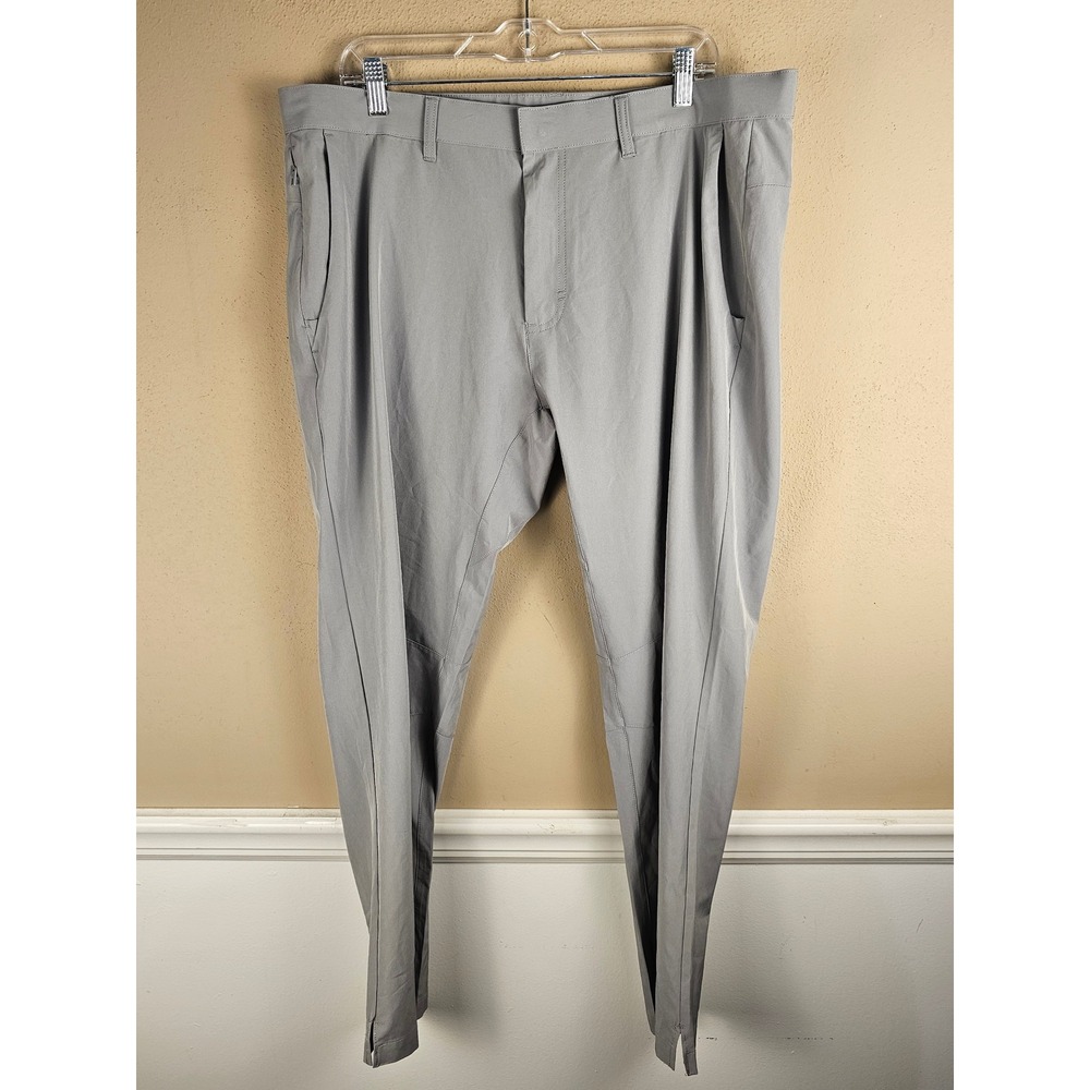 Fabletics Mens Gray Performance Golf Pants 38x30